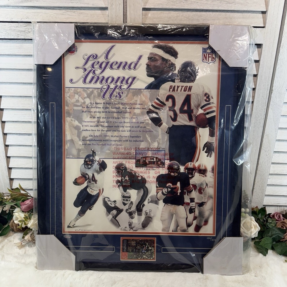 Walter Payton Autographed Chicago Bears 22x25 Limited Edition - #104 Of 234‎ COA